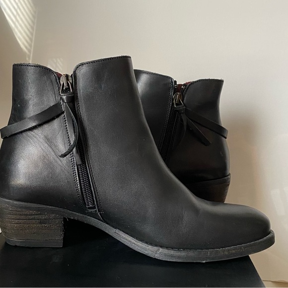 Umberto Raffini Anita Black Ankle Boots 39 - Picture 6 of 7